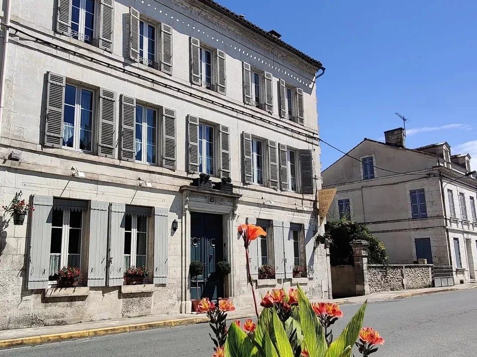 1- Chambre d'Hôte Repos Ribérac - Périgord Inattendu - La Façade