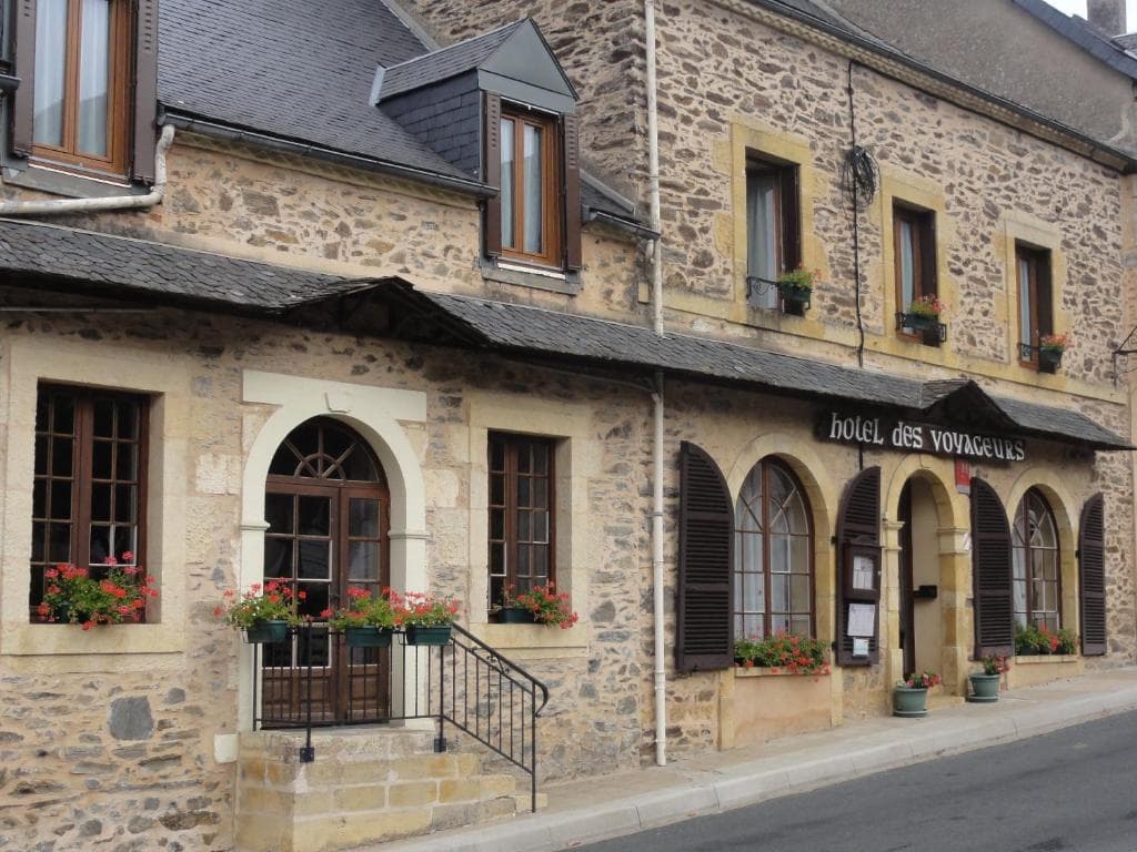 Hôtel des Voyageurs
