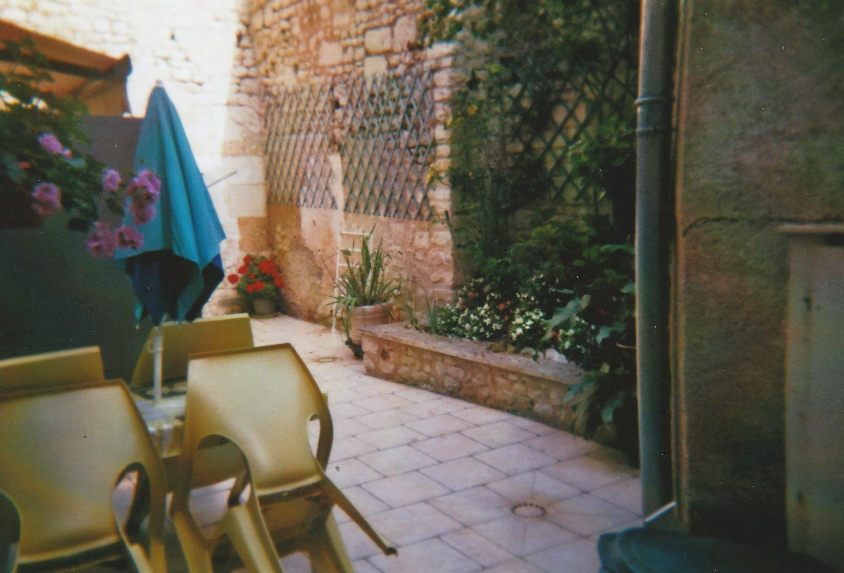 12 Salon de Jardin