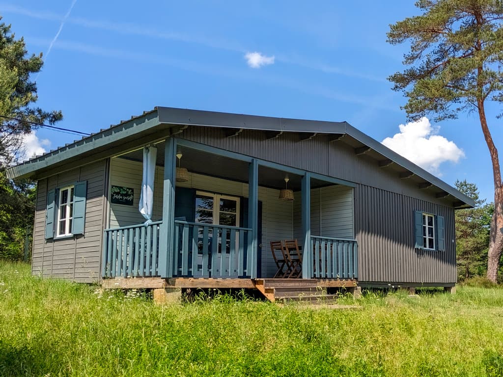 12-parentheses-imaginaires-chalet-familial