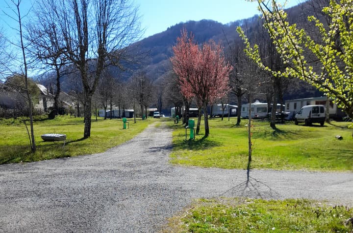 Camping municipal des lacs de Spontour_2