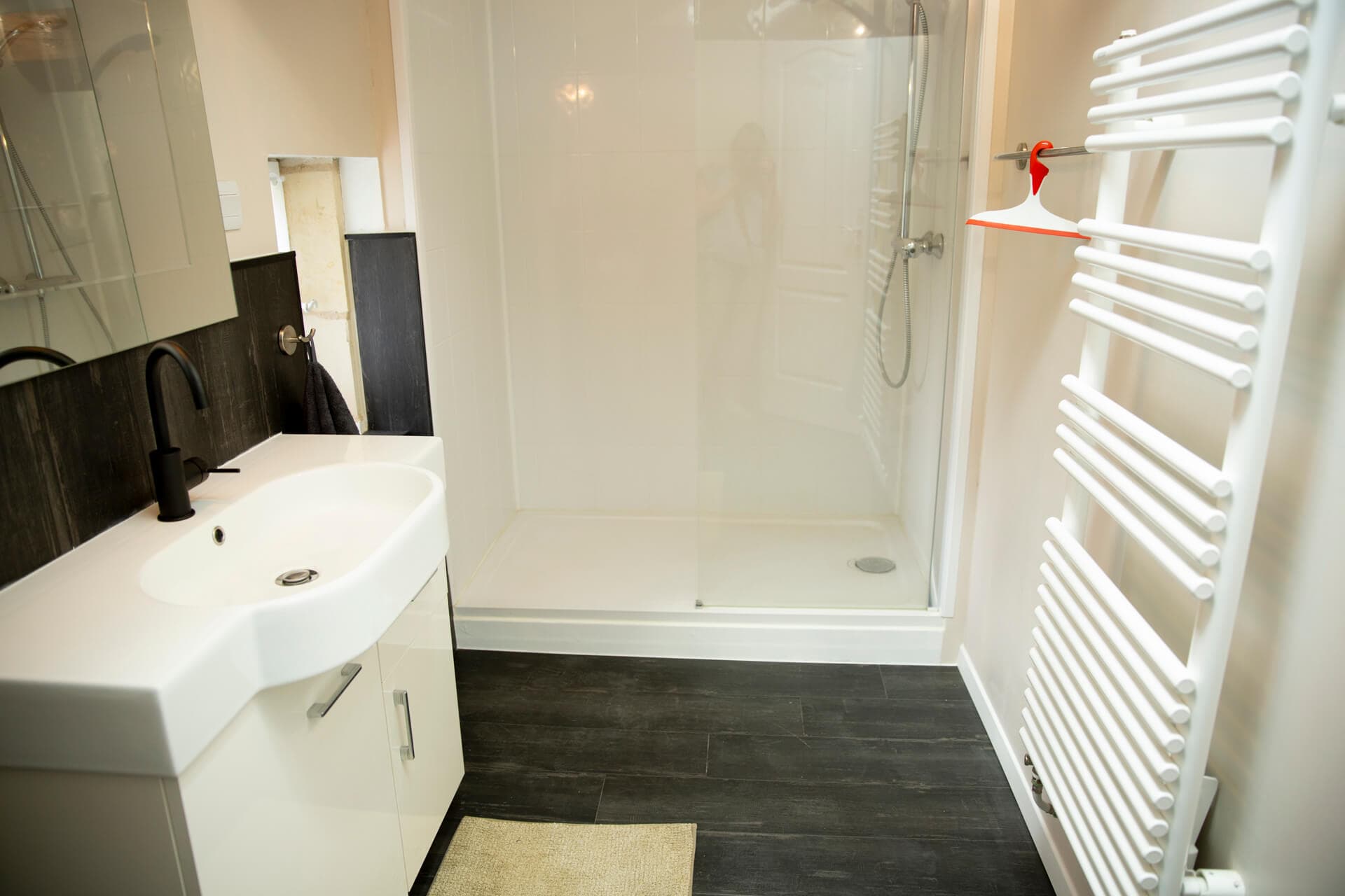 Salle de bain_Au bal des hirondelles_Valence en Poitou