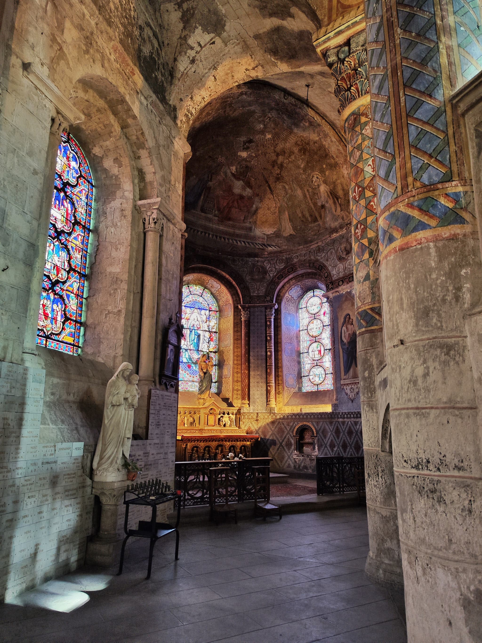 Eglise Sainte Radegonde 4