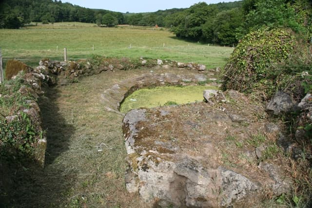 La fontaine et le lavoir du Bourg_3