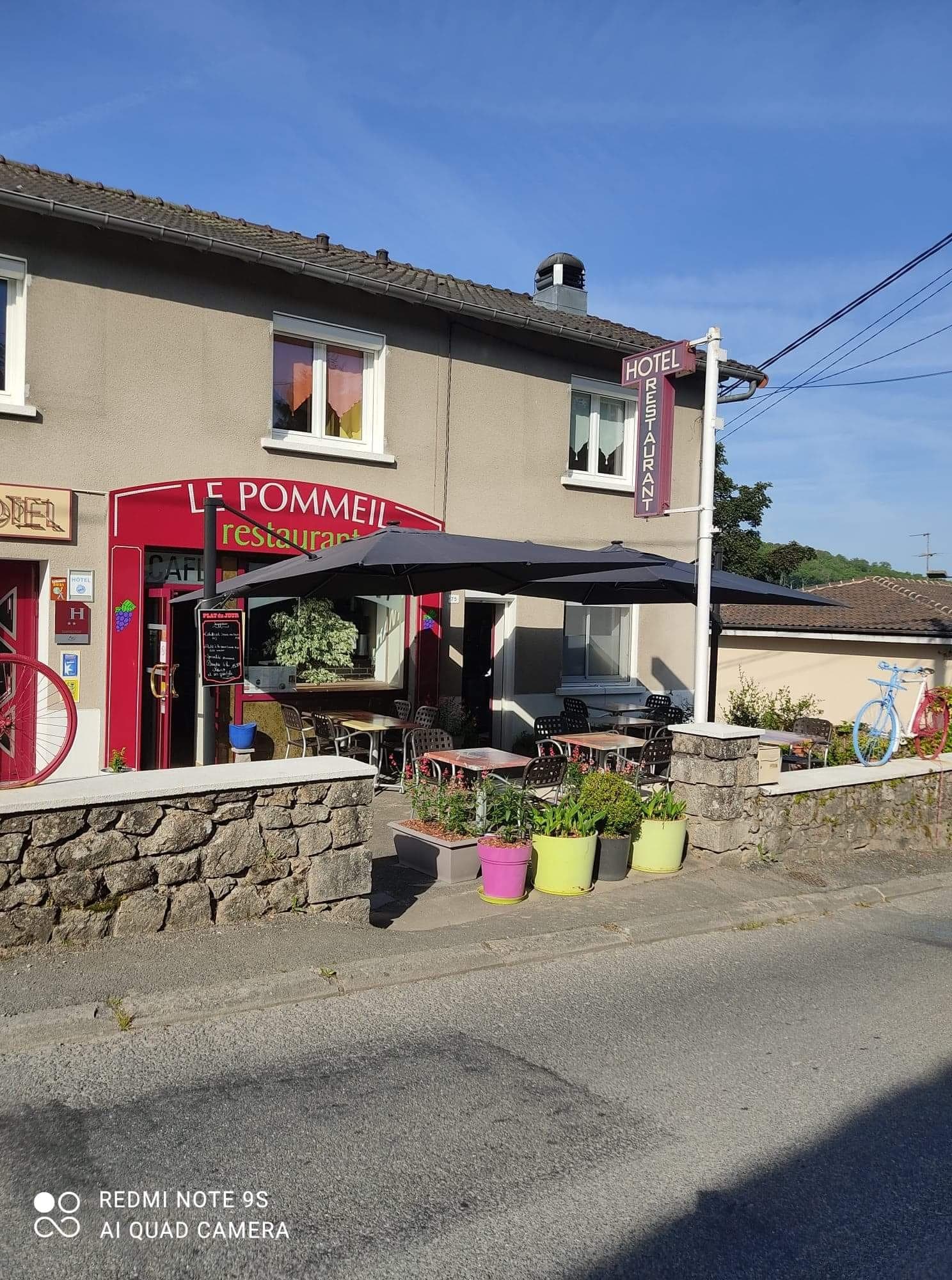 Hôtel restaurant Le Pommeil_2