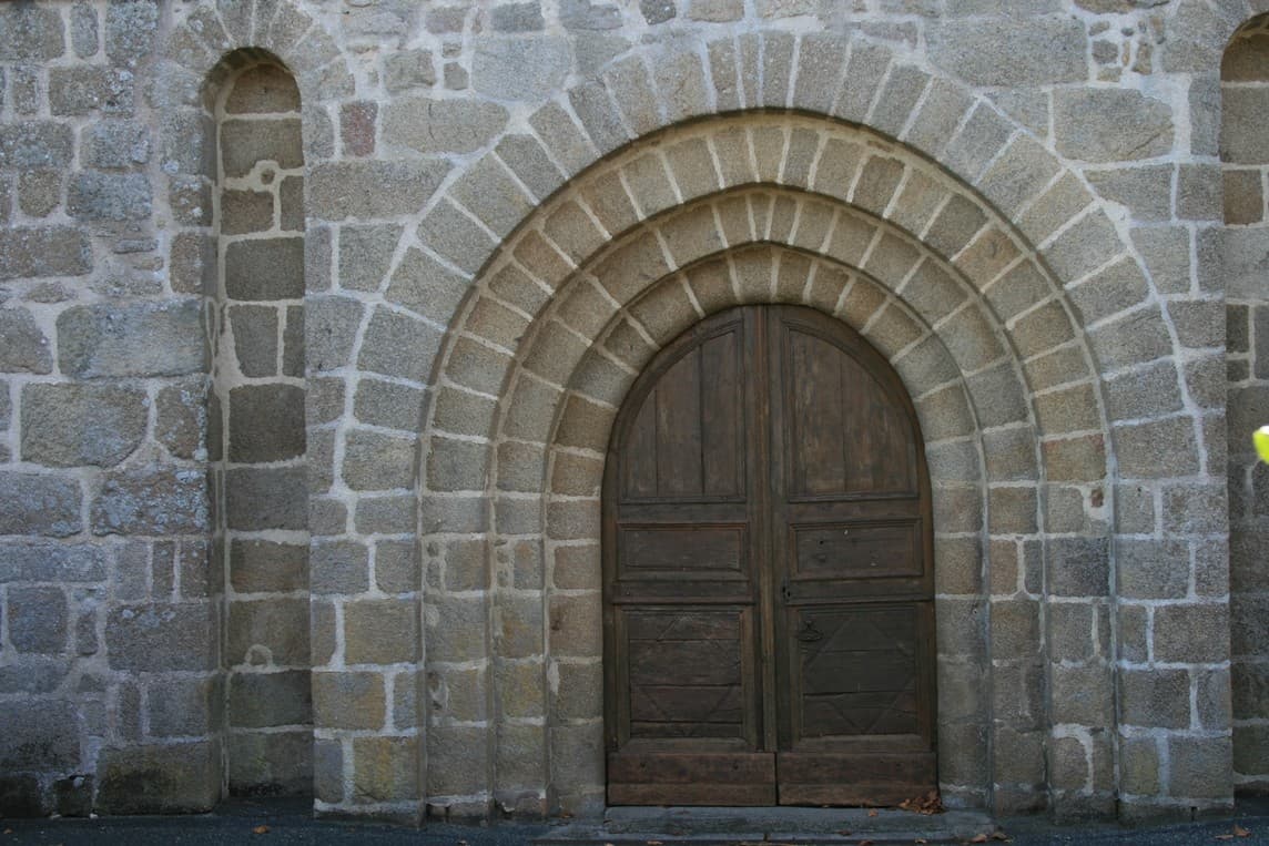 Eglise Saint Pierre Saint Paul de Bazelat_2