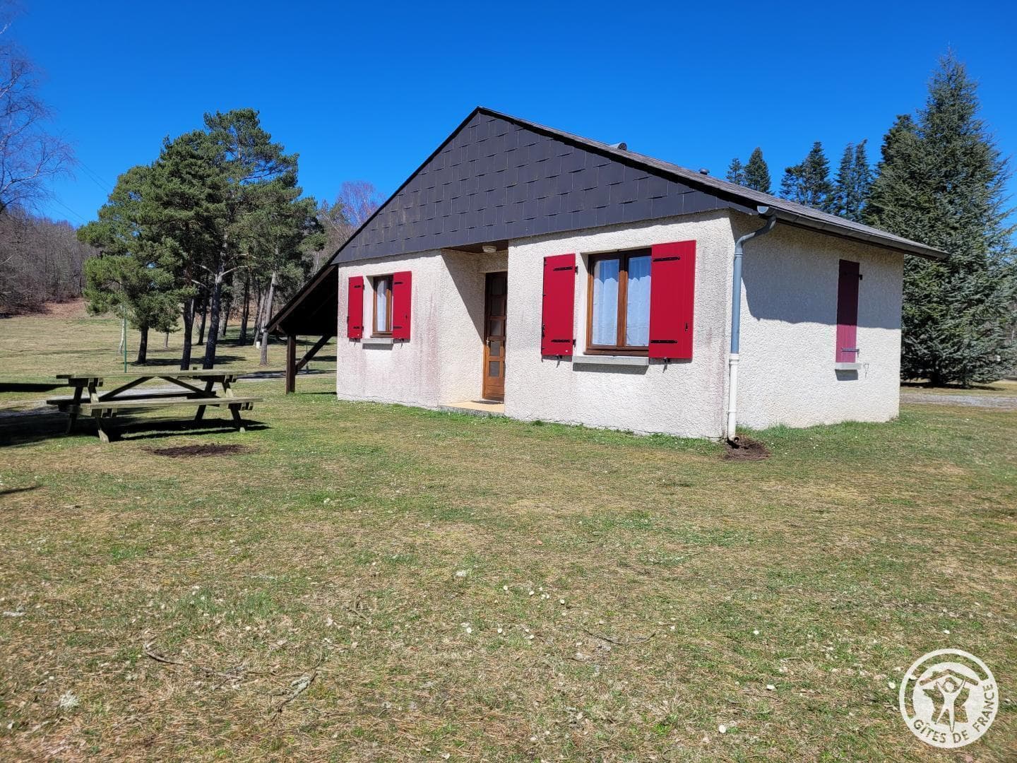 Ensemble de 8 Gites_8