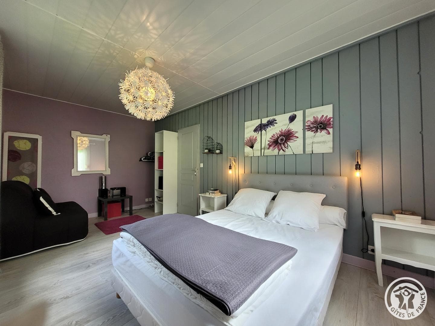 Chalet Fuschia_16