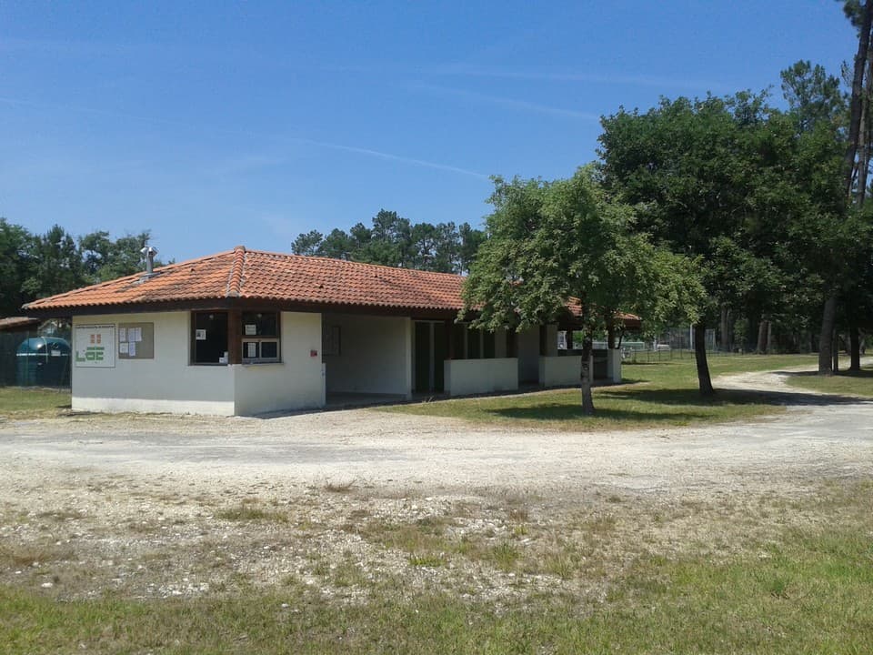 aire de camping cars de Nauton