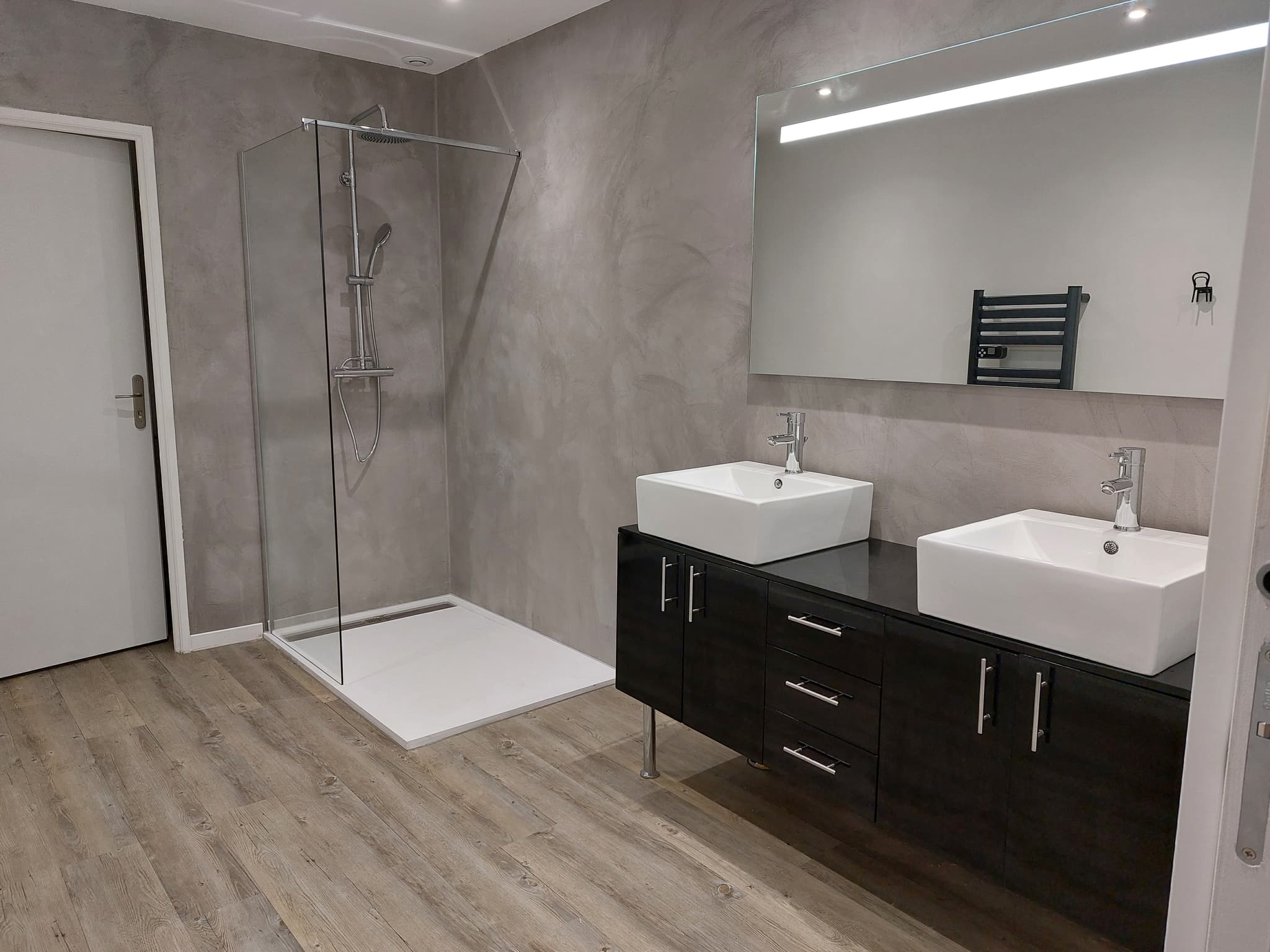 2024 - CREO - La grange du Poutic - Salle de bain - © Le Poutic