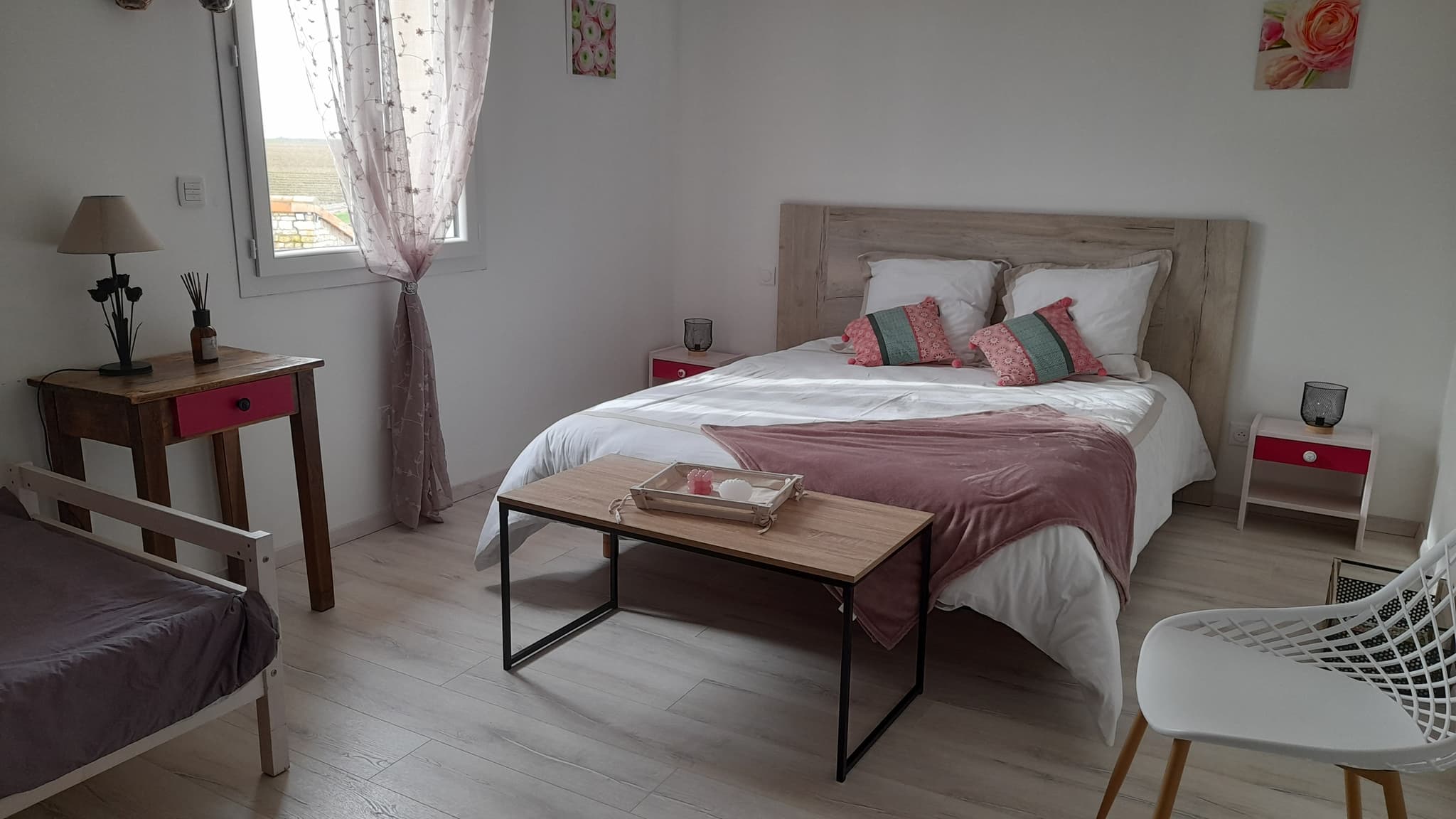 Chambre côté jardin 2 - Gîte le Relais du Mardelon