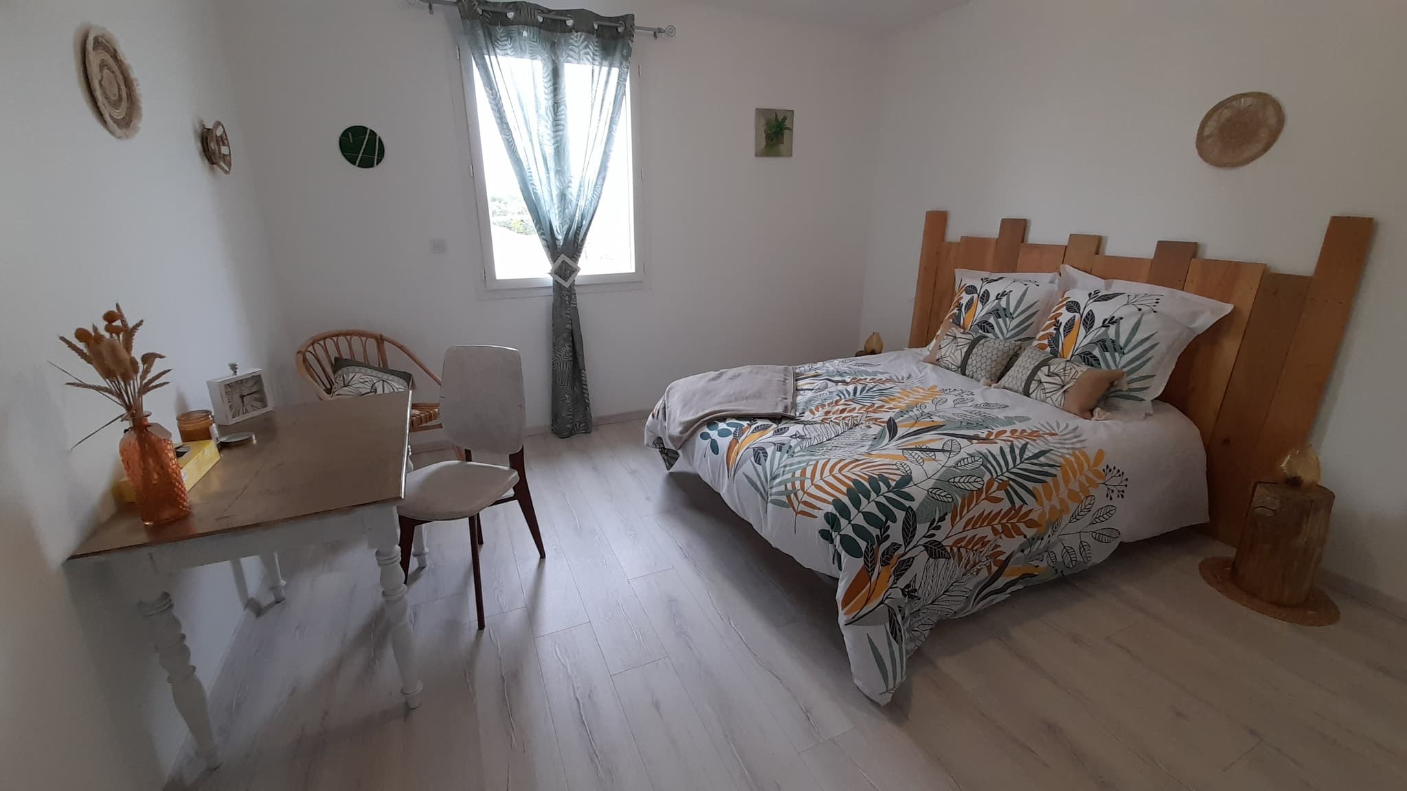 Chambre côté nature - Gîte le Relais du Mardelon