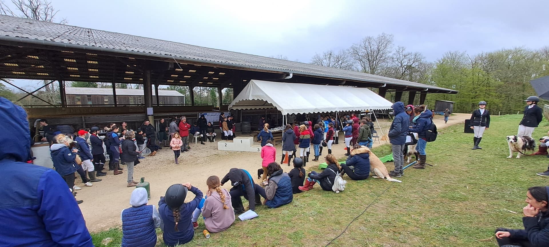 Centre cheval Poney St Antoine d'Auberoche