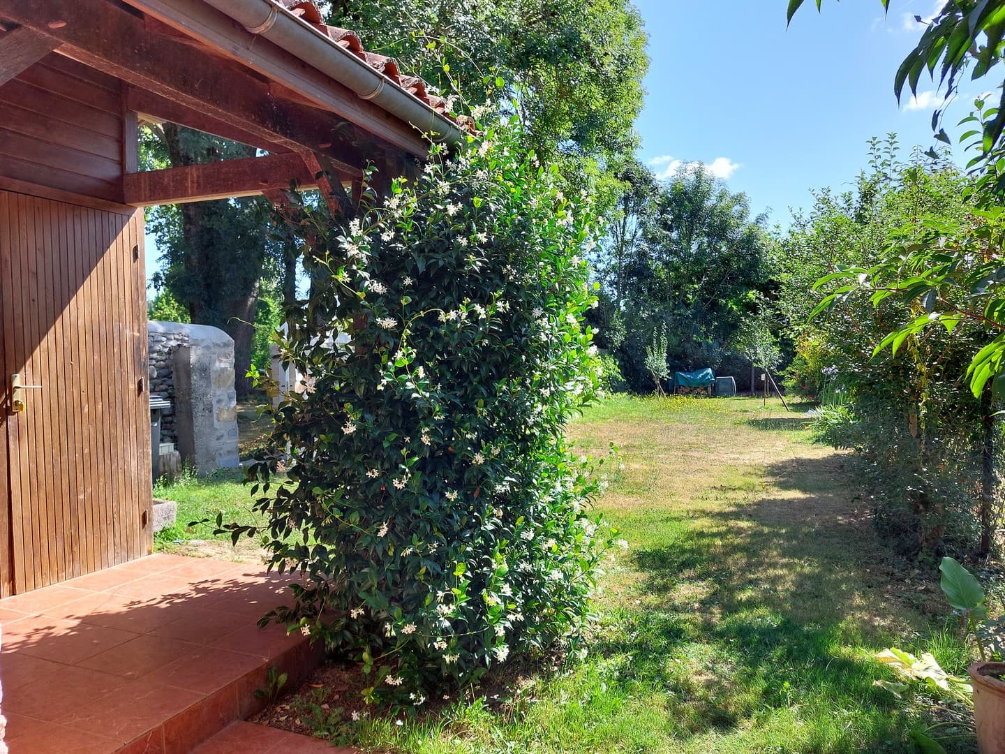 Location Pinoteau