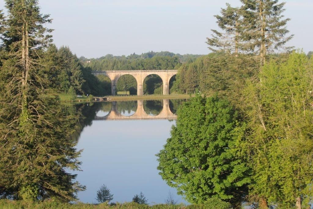 Pêche en 1ère catégorie plan d'eau de Saint-Yrieix_1