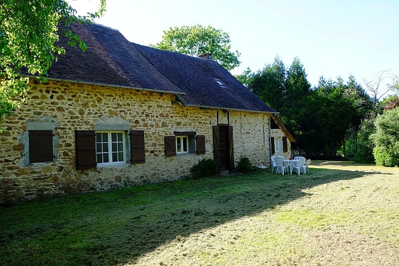 meublé_lajoubertie_coussacbonneval_1