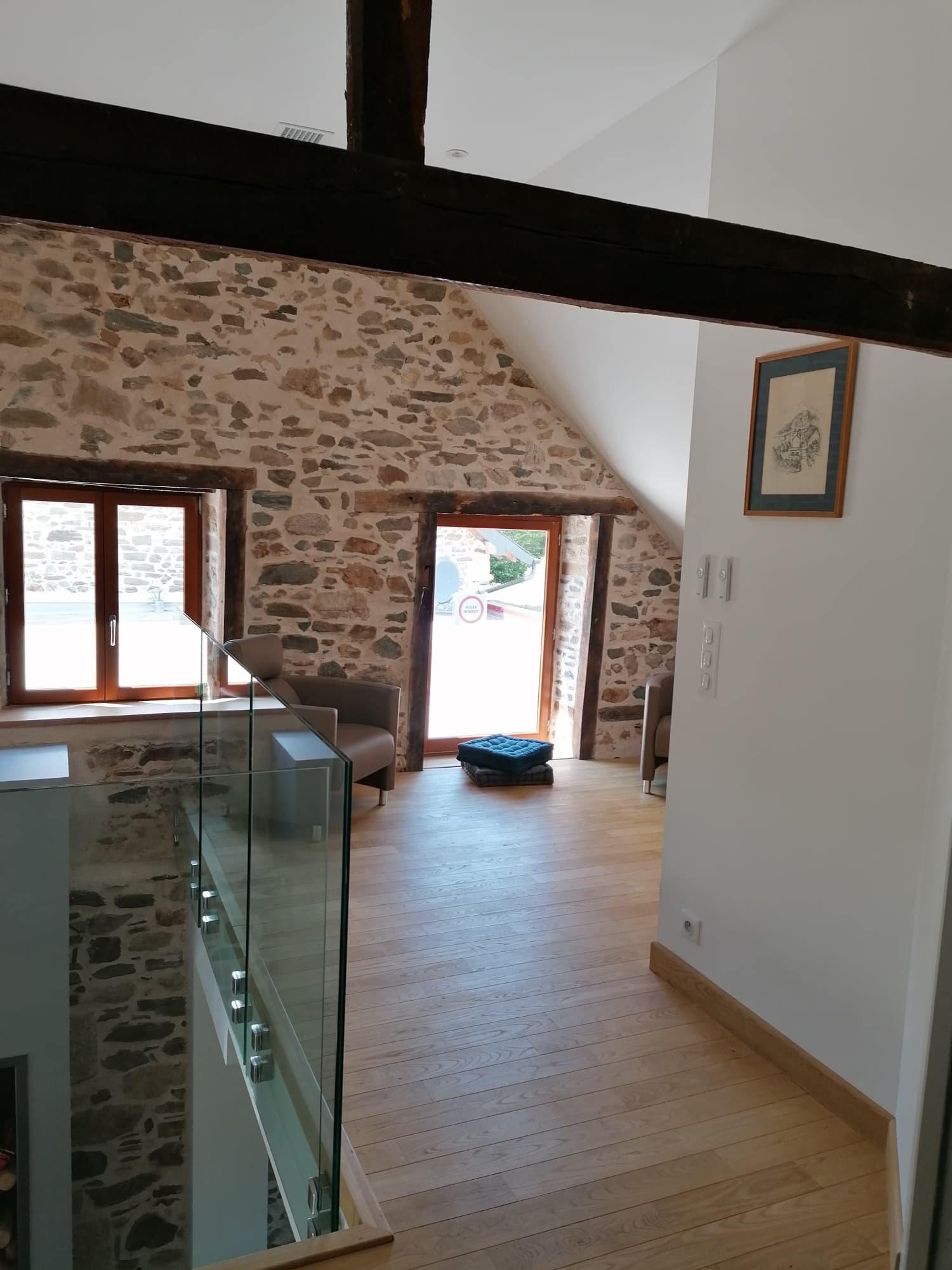 23-mezzanine