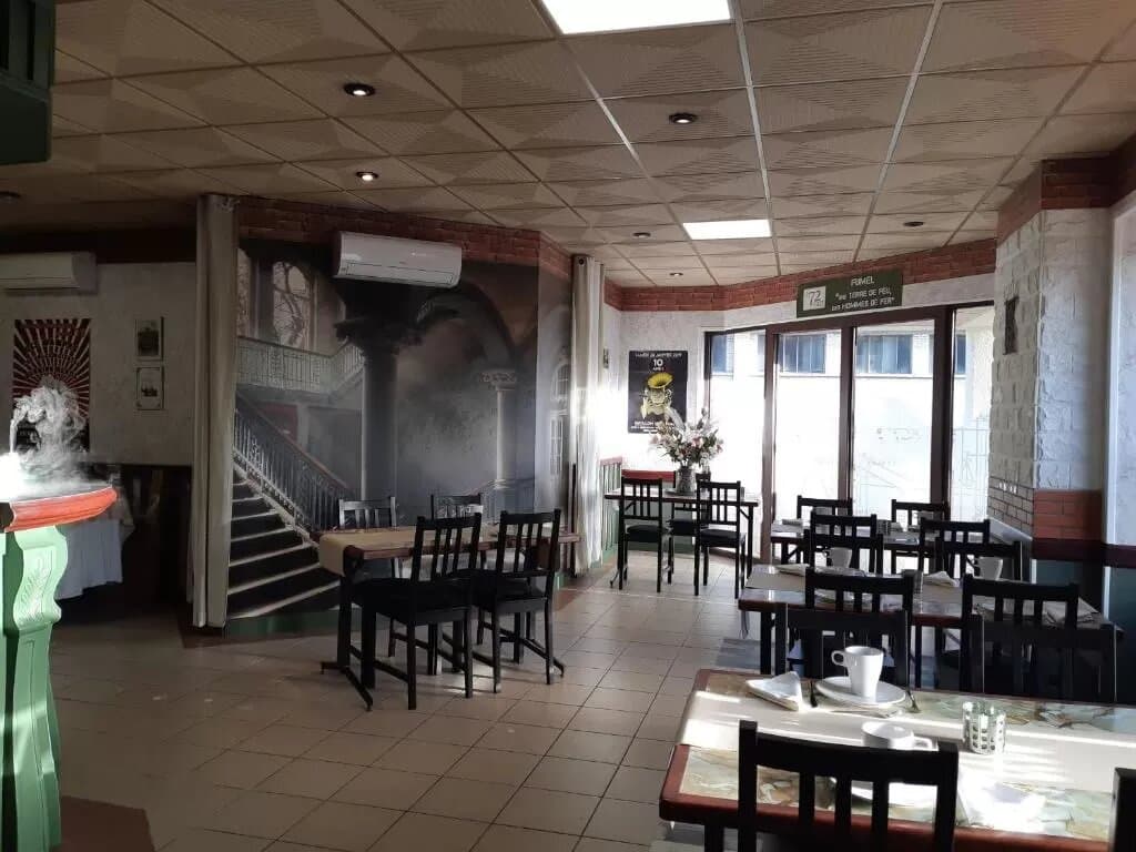 HLOAQU047V50DXBU_Fumel_Le72Watt_Marié_petitdej