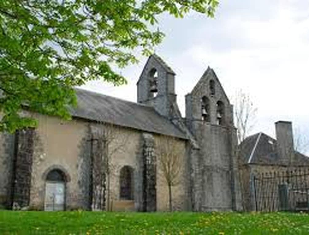 Eglise de Magnat l'Etrange_17
