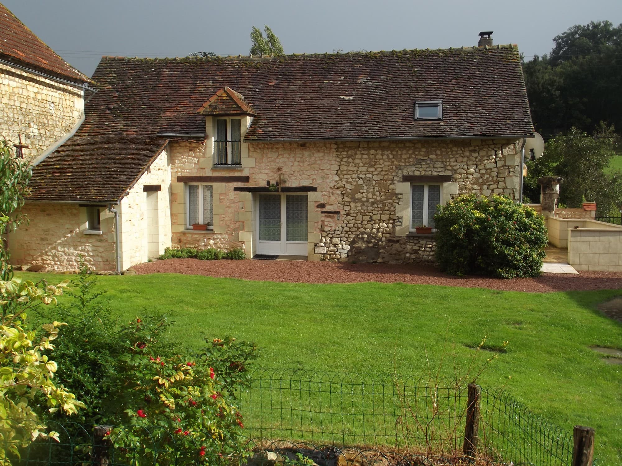 Le gîte en façade_17