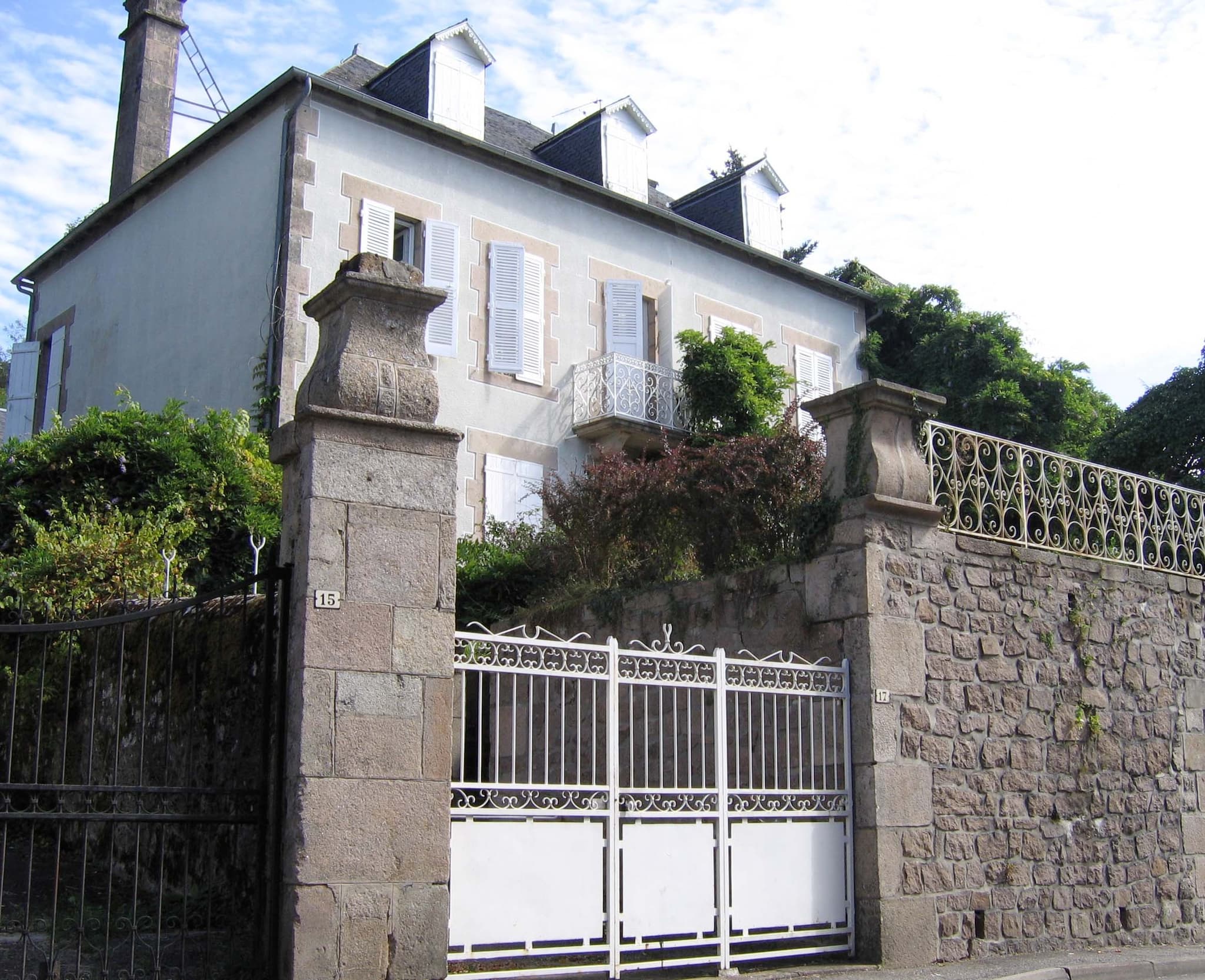 Maison Besse, les quatre routes