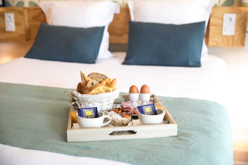30-petit-dej-chambre-1