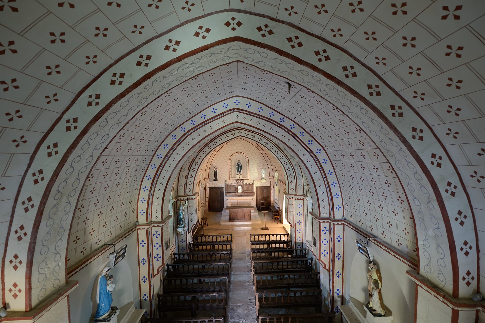 Eglise Salles en Toulon - Valdivienne