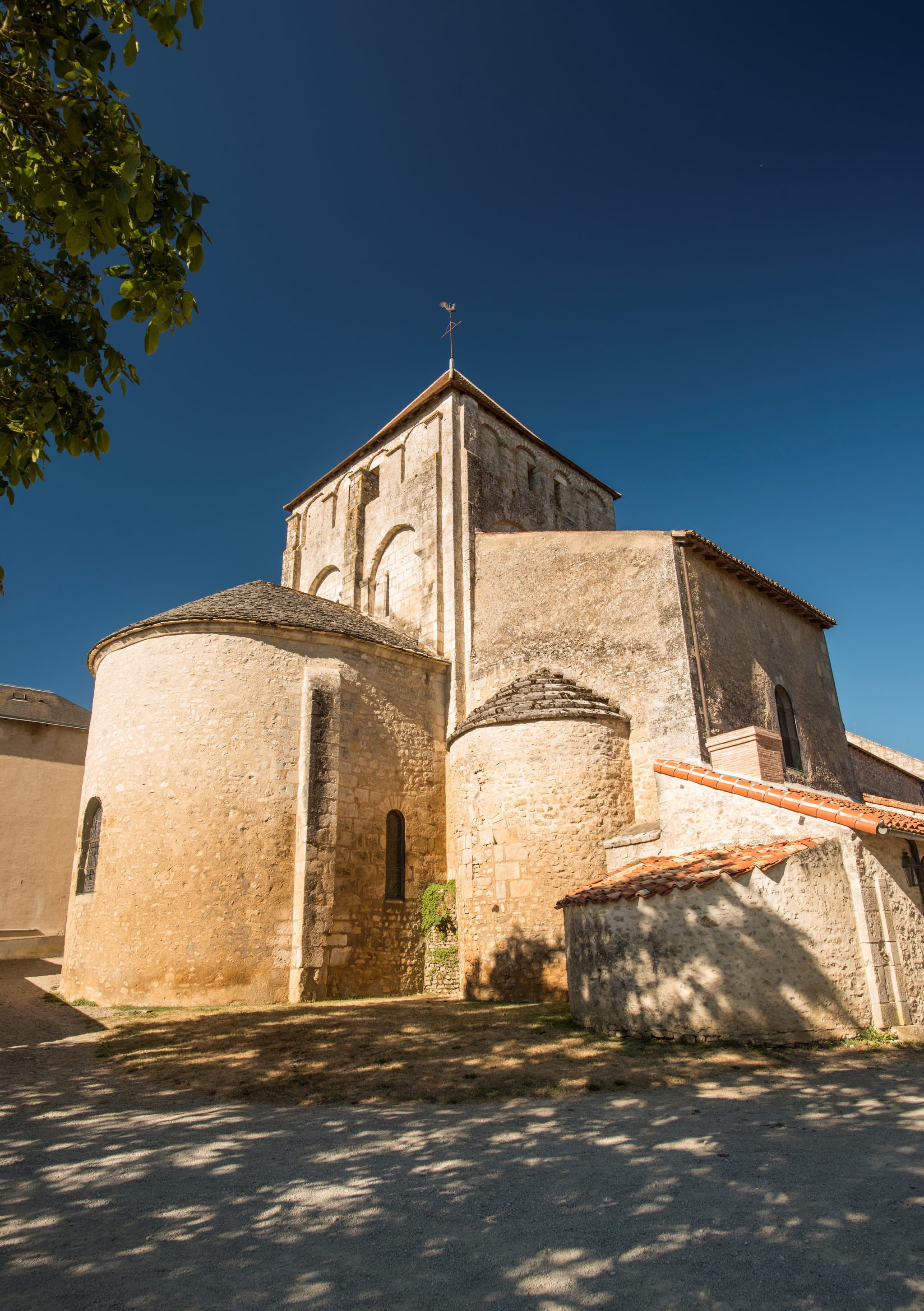 Eglise Usson-du-Poitou