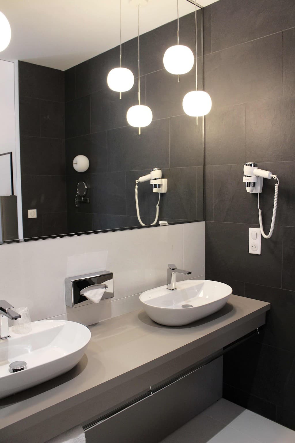 chambres-dhotes-MAISONTOUSSAINT-sdbKLOA.jpg_13