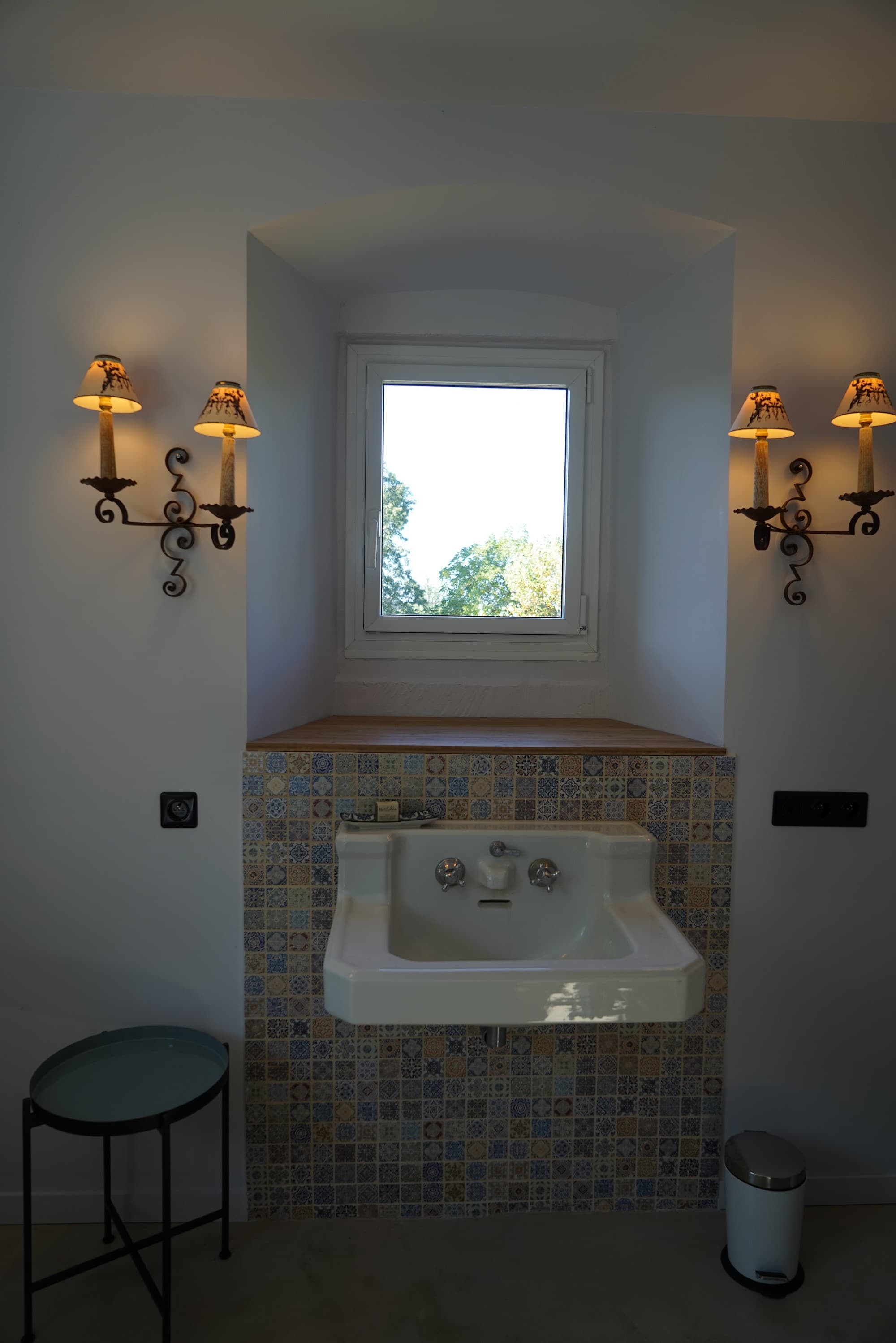 moutiers-sous-chantemerle-chambres-dhotes-bocage-de-la-belle-histoire-salle-de-bain.jpg_8