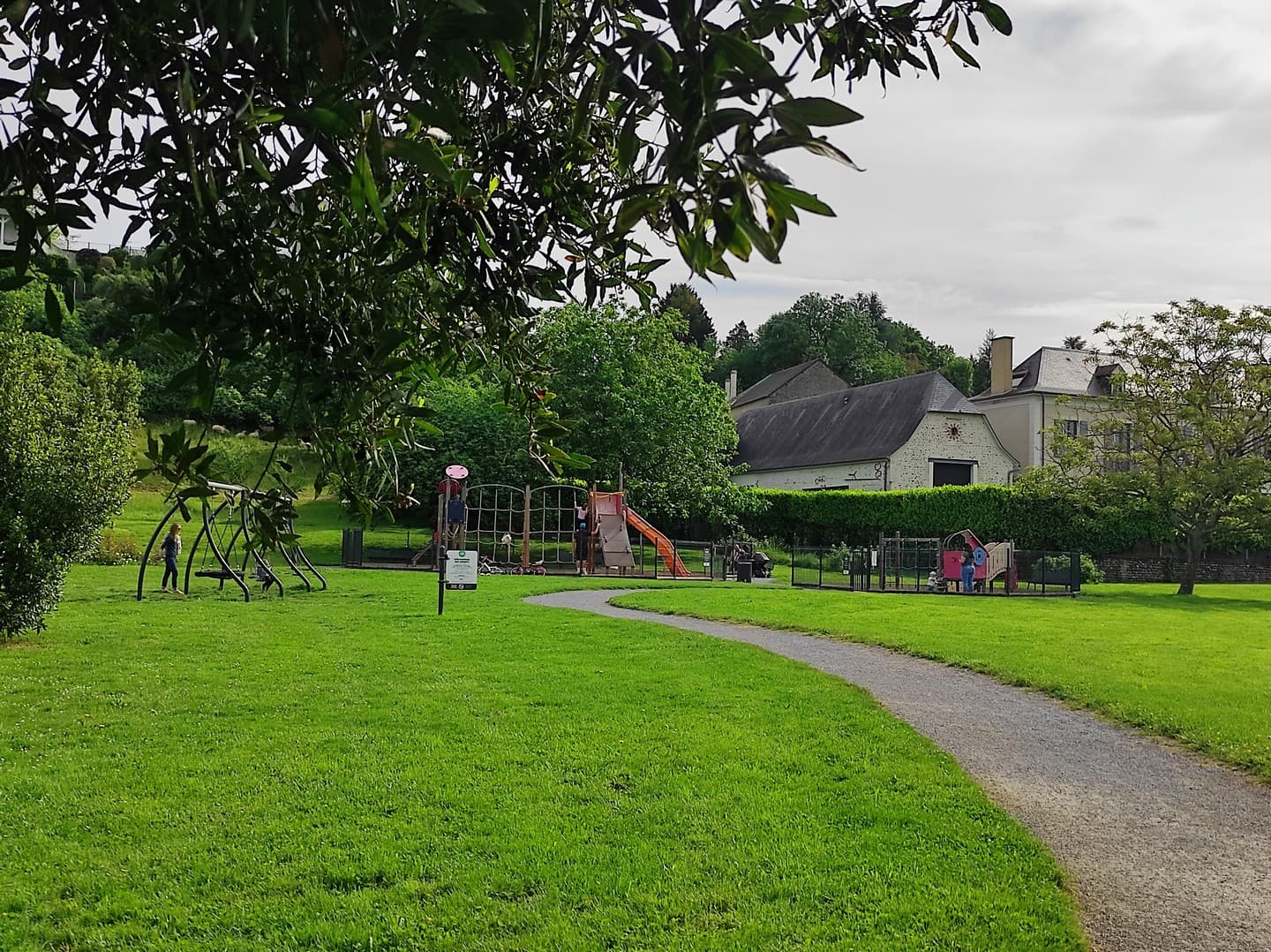 Aire de Jeux des remparts de Lescar - Lescar - site des petits