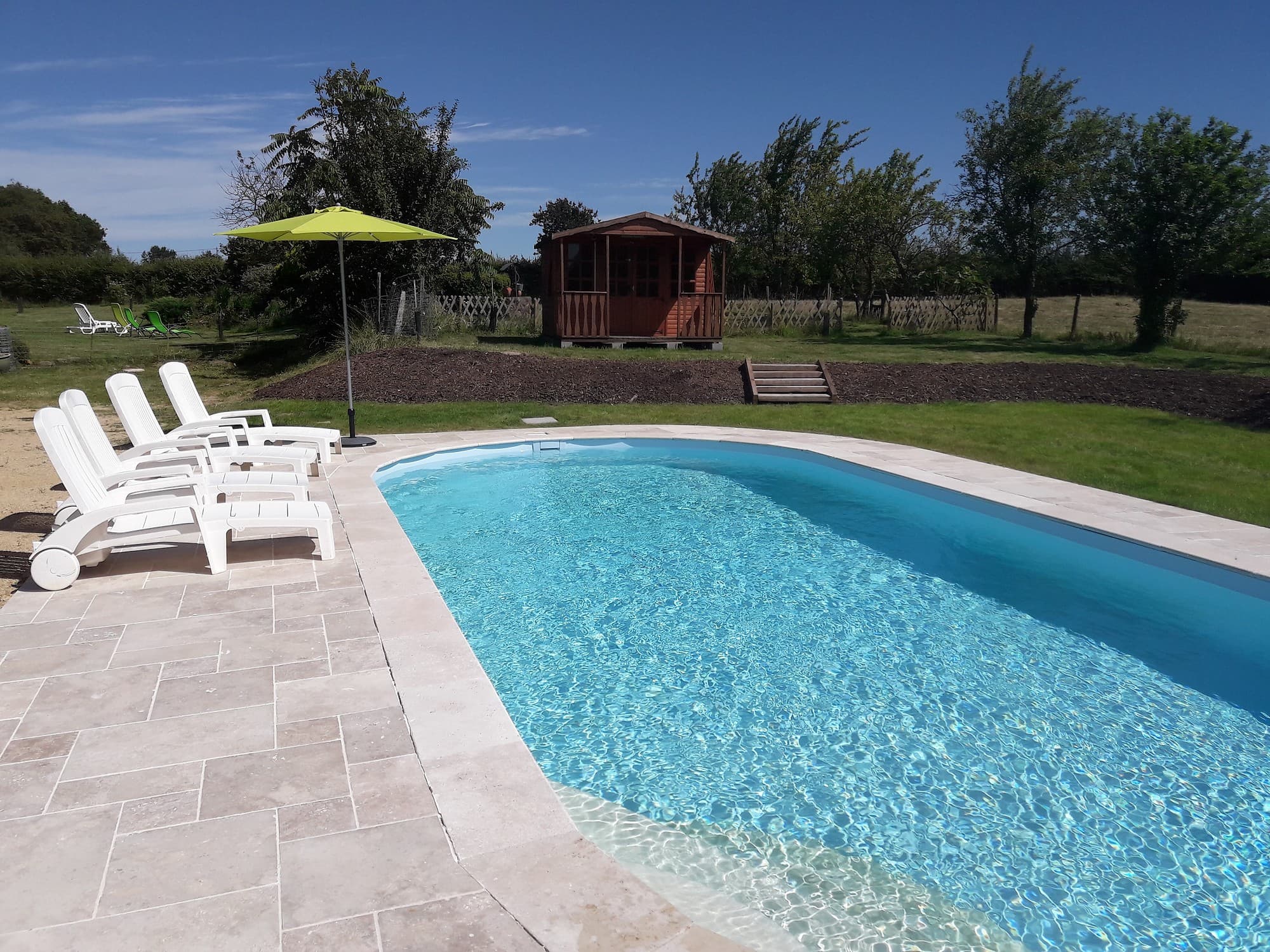 bressuire-la-chadronniere-piscine1.jpg_1