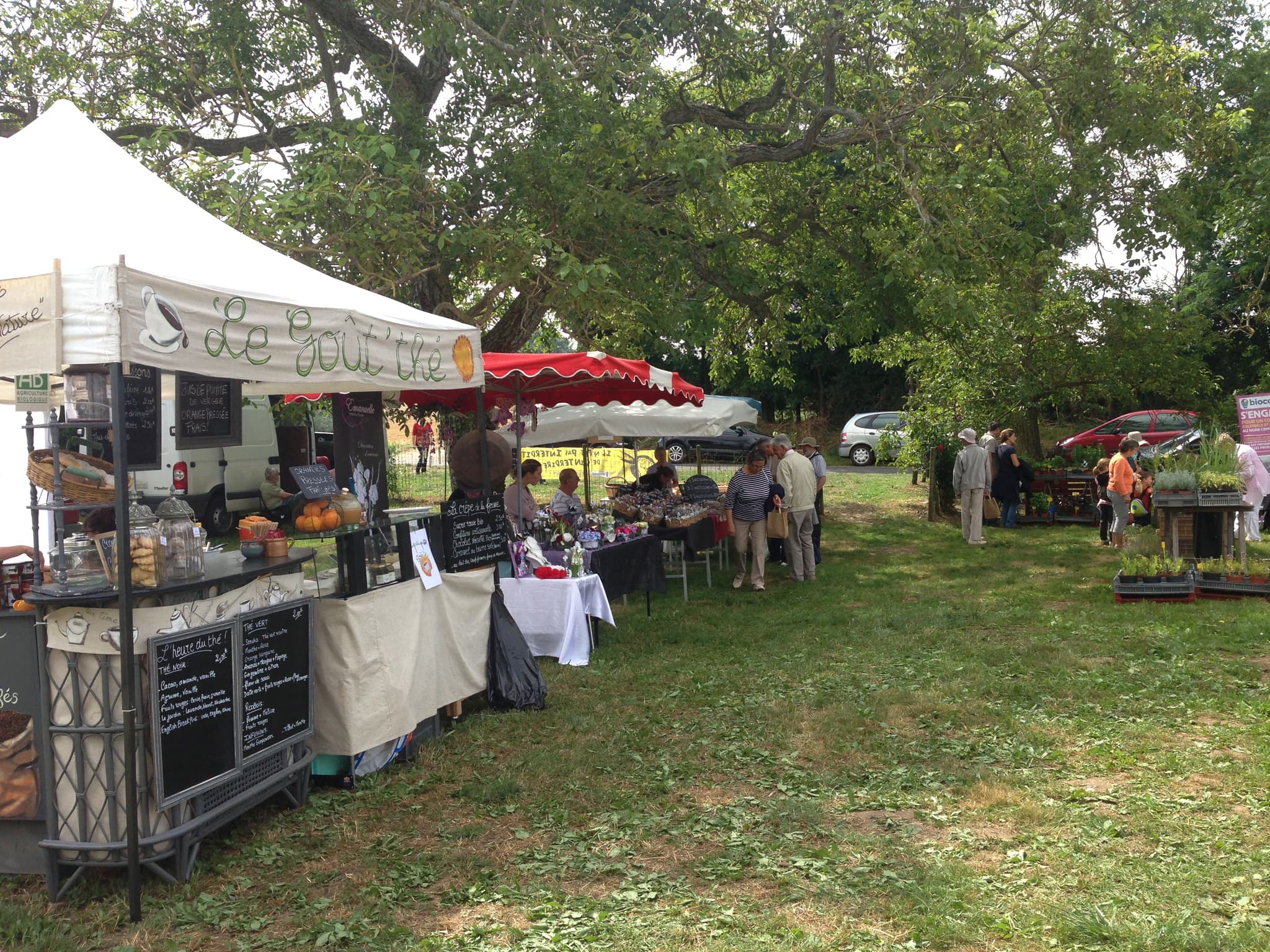 Fête du Jardin pédagogique des 3 Noyers 8 août 2013 (13).JPG_2