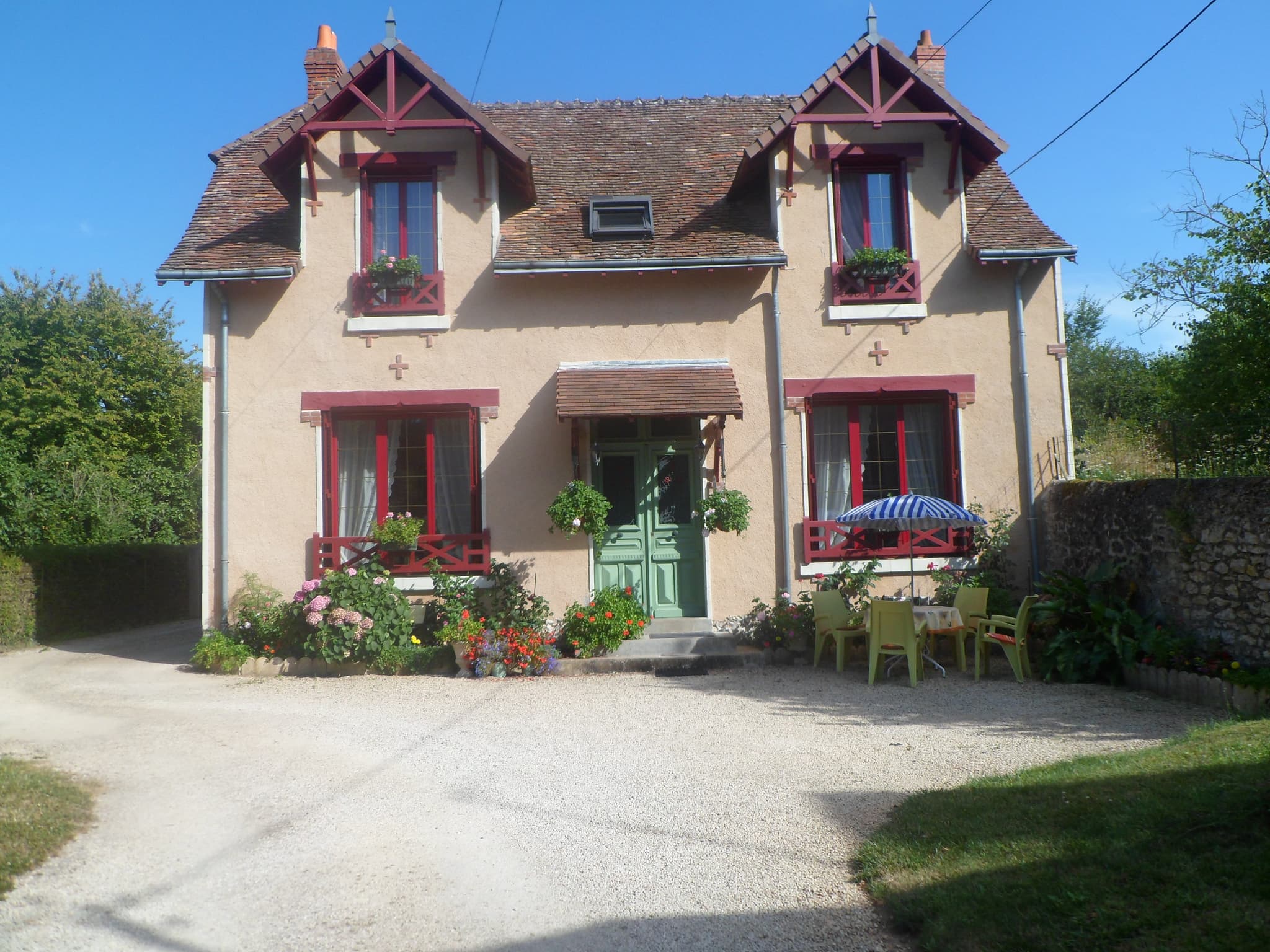location_la_roche_posay_2_etoiles_Brault_Av_Fontaines (3).JPG_1