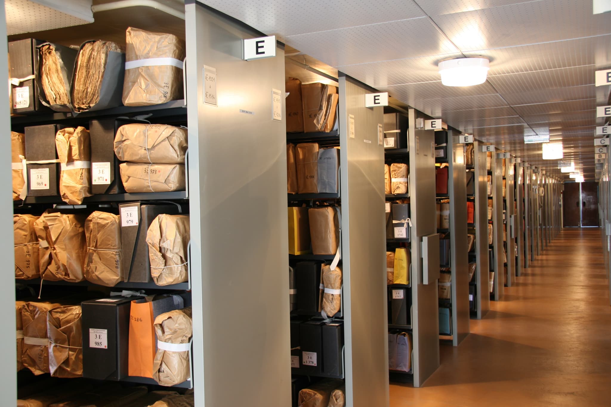 79_NIORT_ARCHIVES_DEPARTEMENTALES_UN_MAGASIN