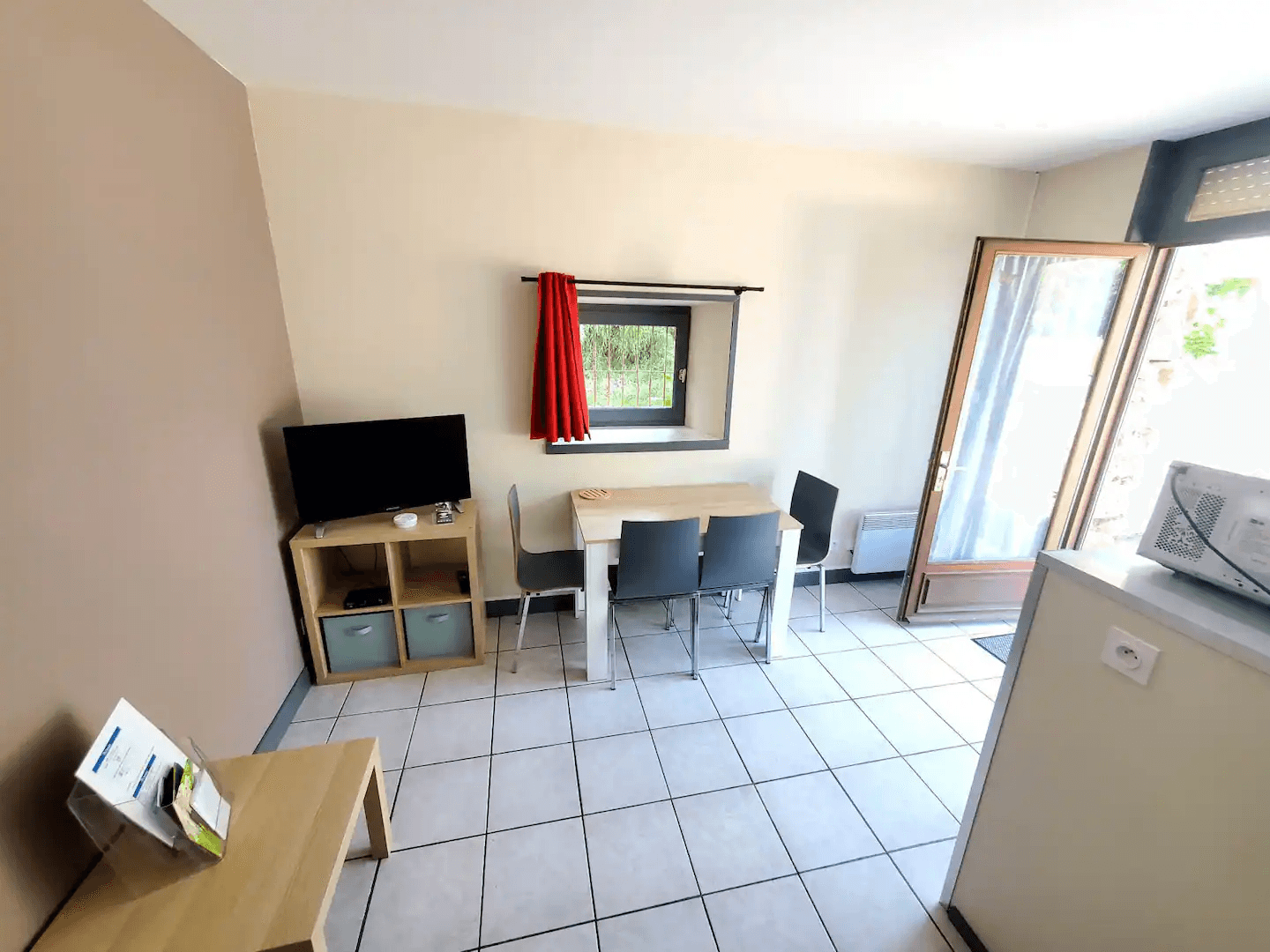 Photo 2