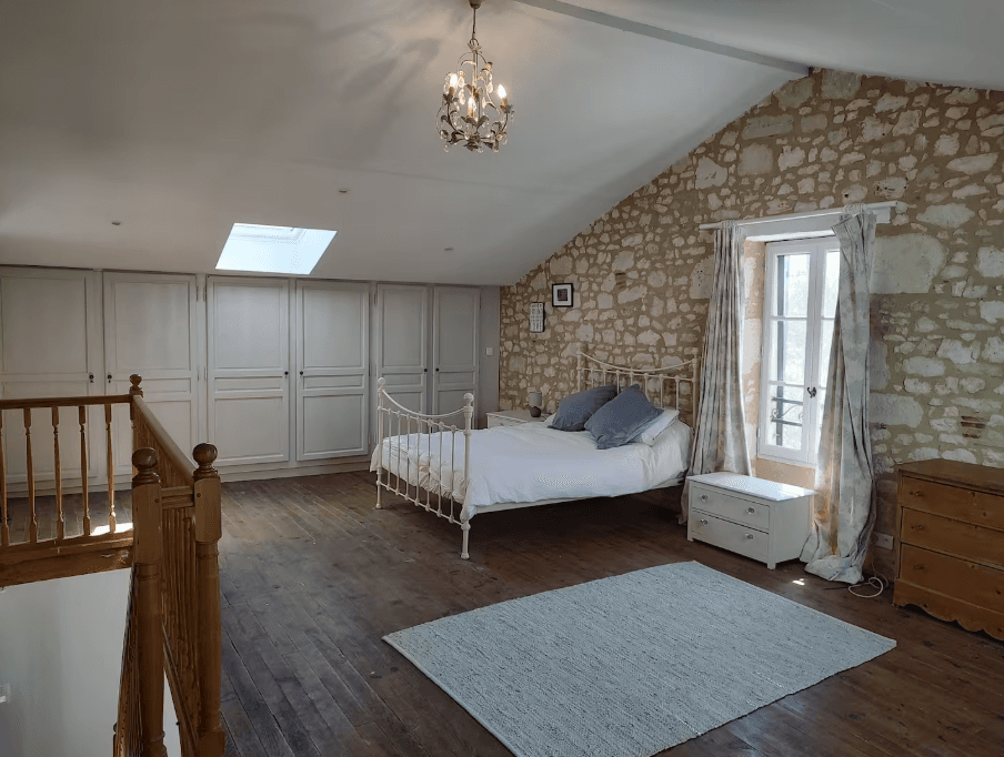 83 La Perroterie St Sernin chambre4