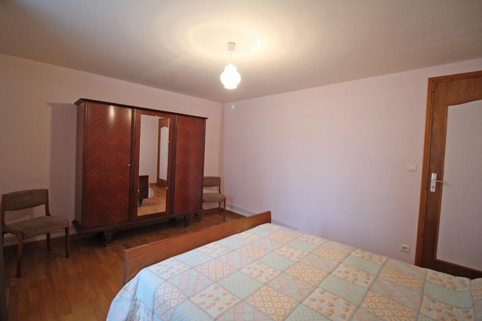 Le gîte de "Champblanc" à Arnac la Poste en Haute-Vienne (Limousin)- chambre 2_15
