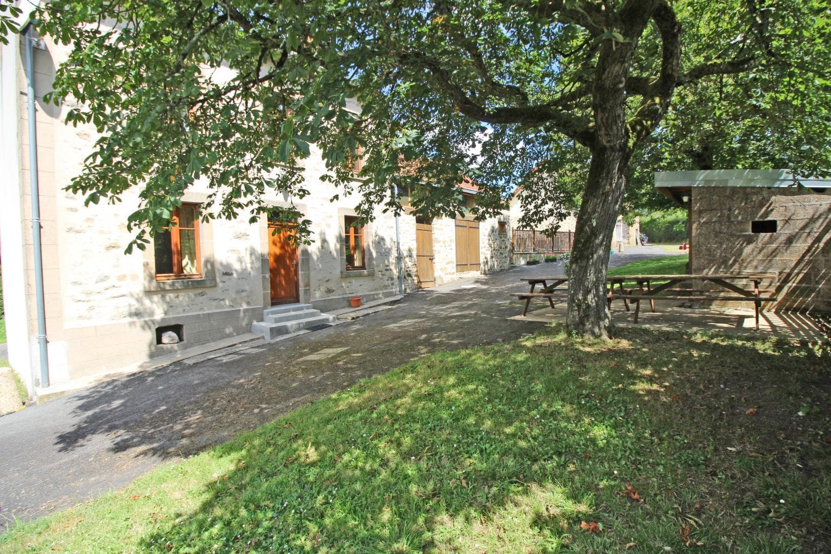 Gite du Monteil à Arnac la Poste en Haute-Vienne (Nouvelle Aquitaine)_33