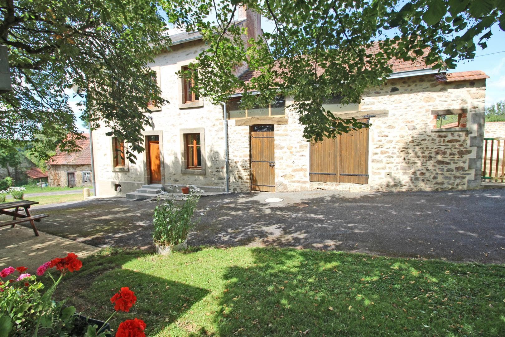 Gite du Monteil à Arnac la Poste en Haute-Vienne (Nouvelle Aquitaine)_32