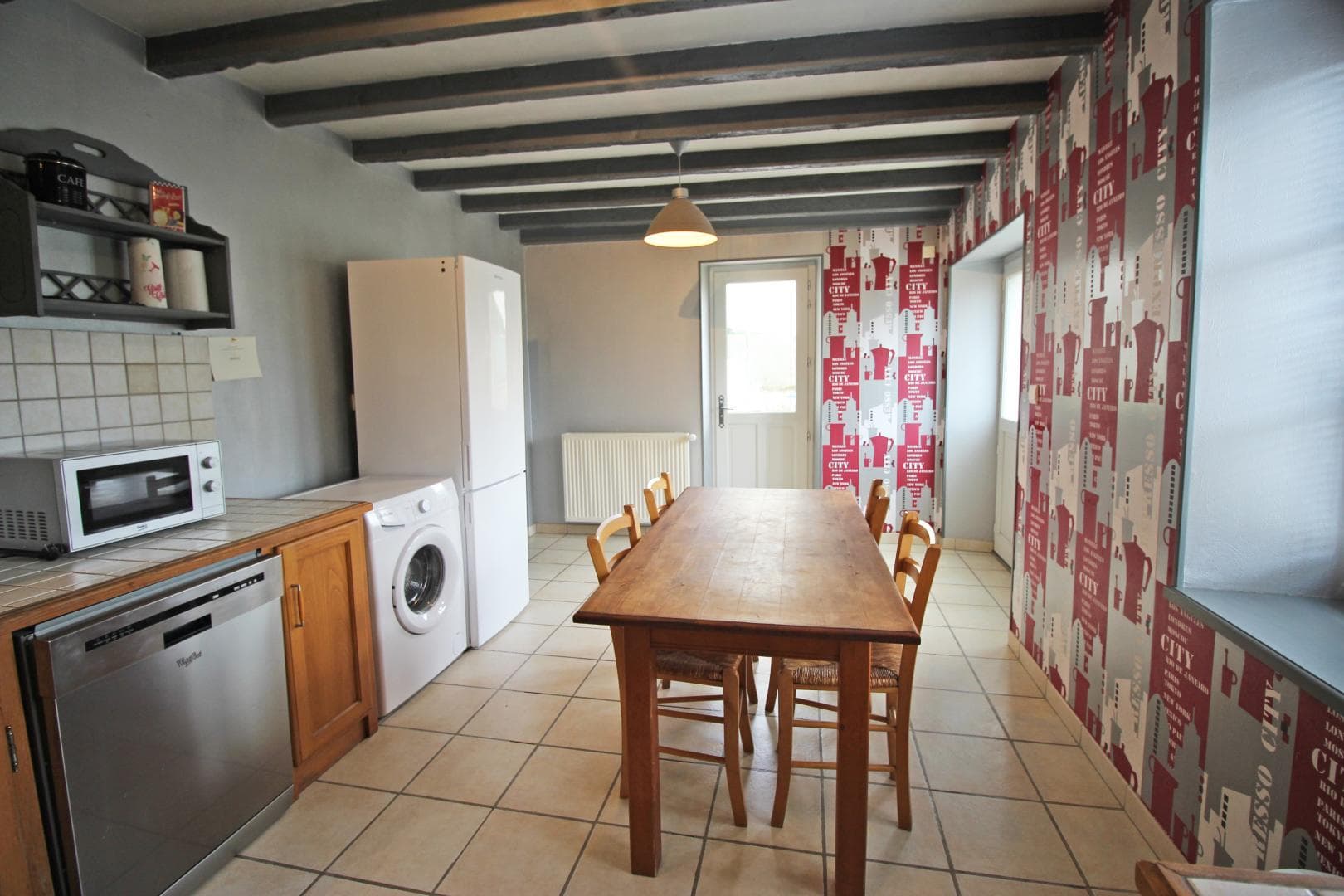 Cuisine équipée pour 6 personnes_8