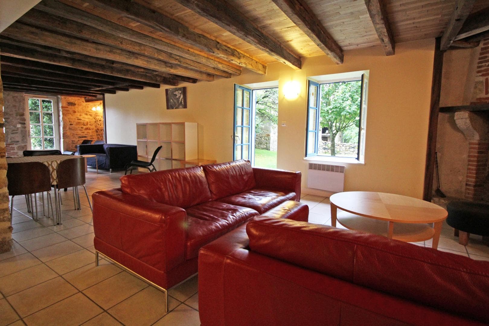 Gite "La Maison De Clémence" à Berneuil en Haute-Vienne (Limousin) - salon_11