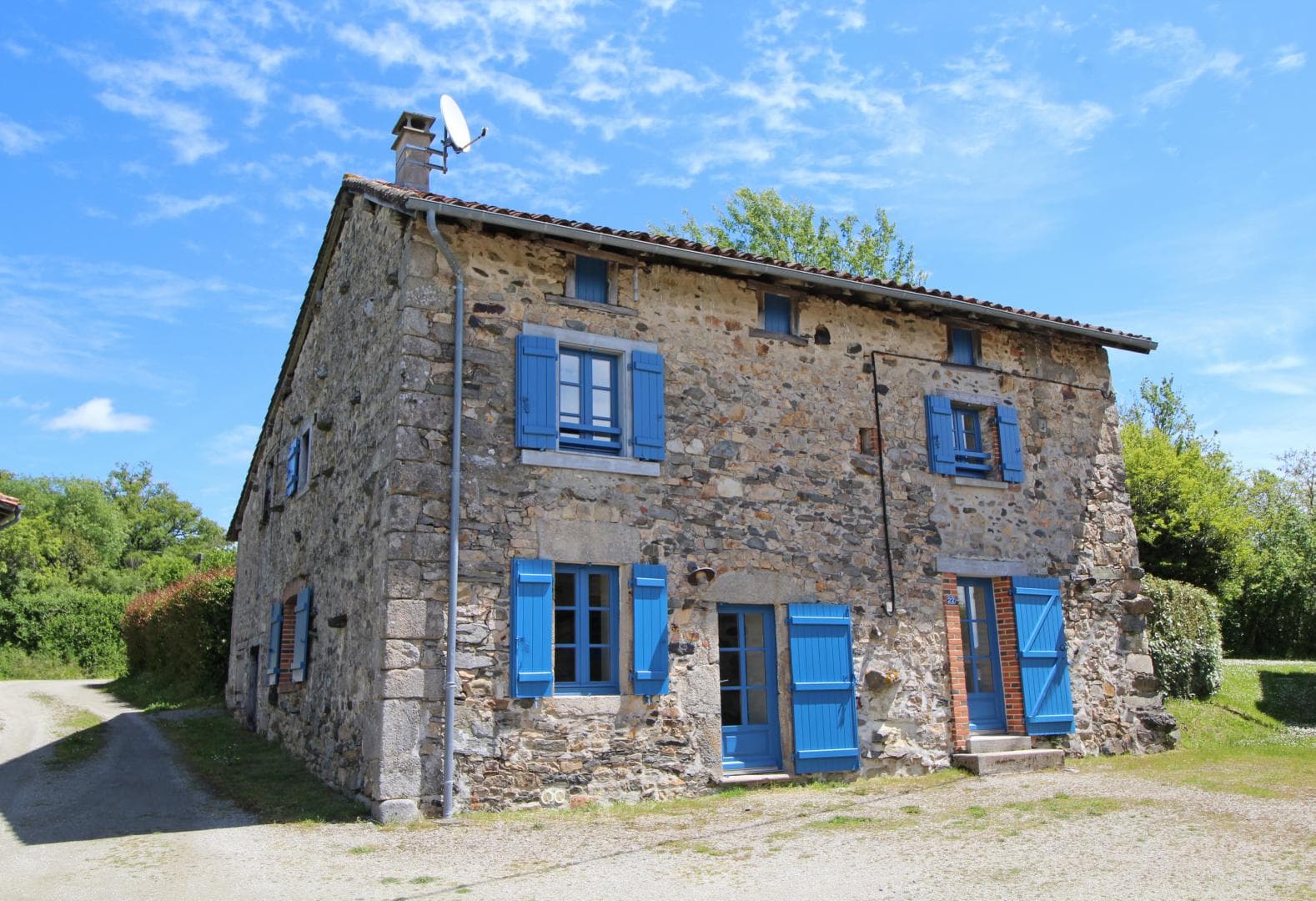 Gite"LES P'tits T'hommes"à Berneuil en Haute-Vienne(Limousin)_1