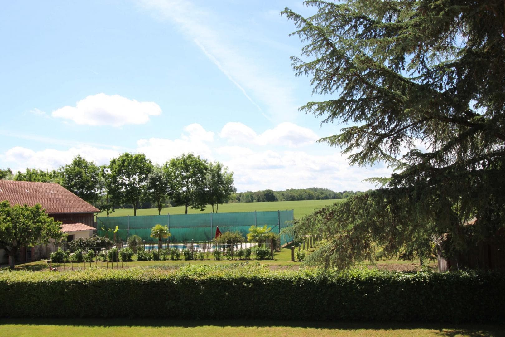 Ferme de Rouffignac à Blanzac en Haute-Vienne - vue d'une chambre_33