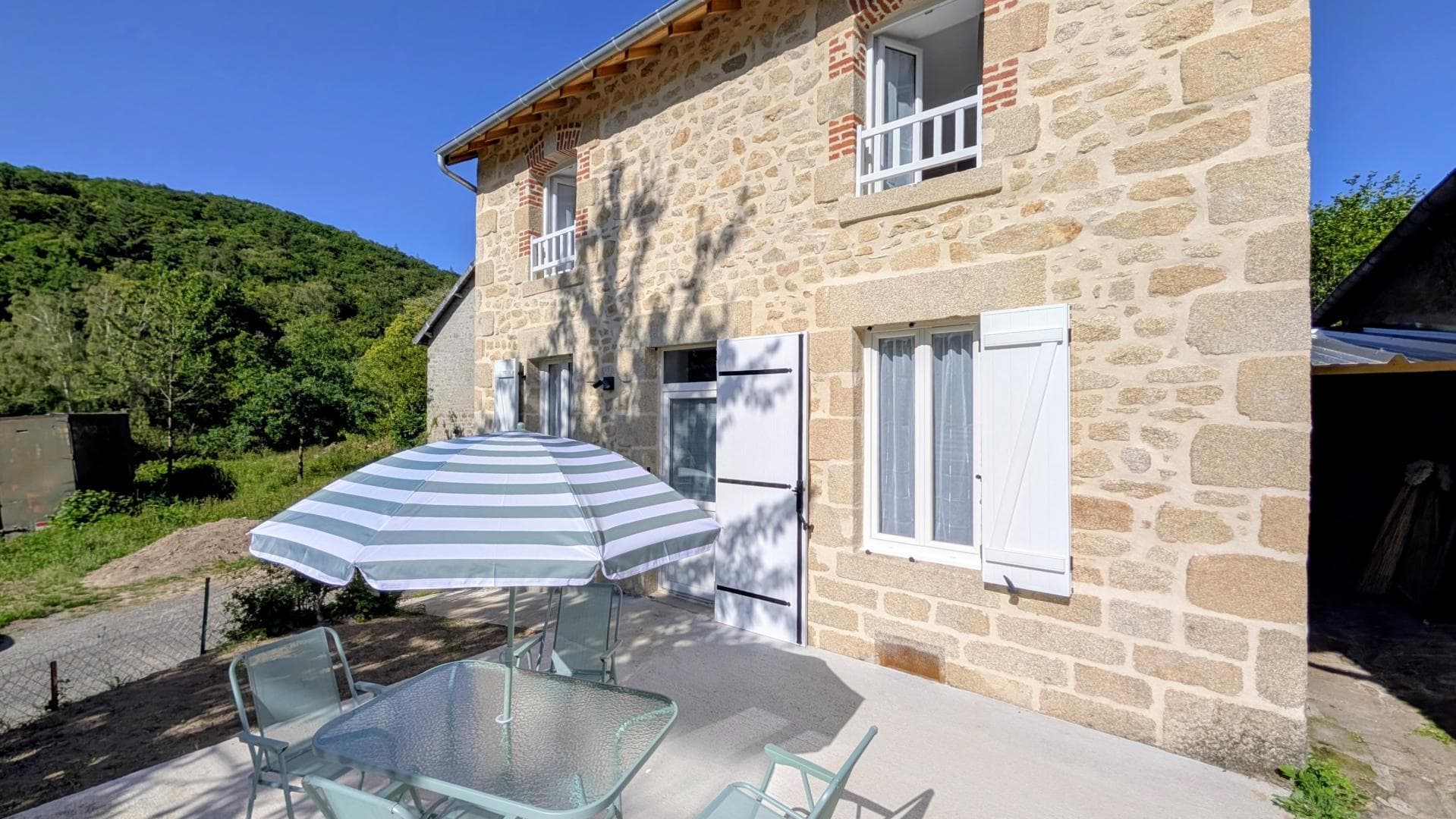 La maison de Marie-Jeanne à Maucloup sur la commune de Jabreilles Les Bordes_2
