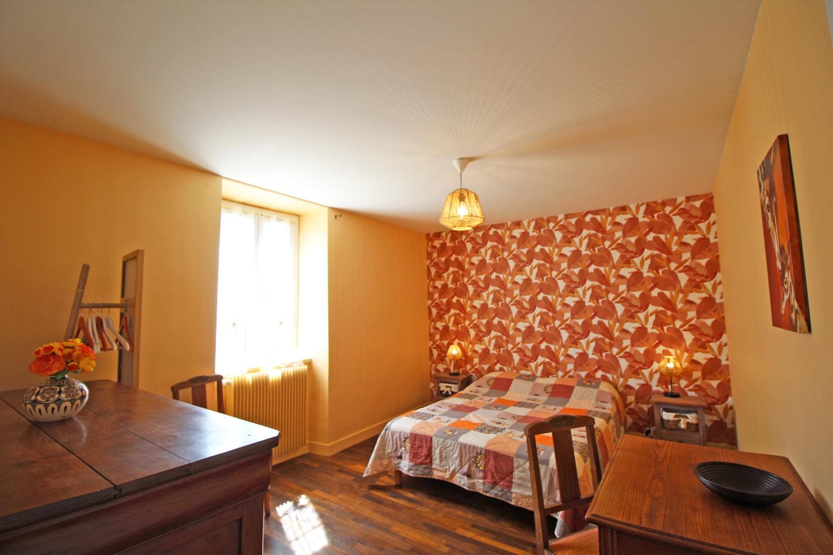 Gîte des Dâmes à Saint Léonard de Noblat en Haute-Vienne (Nouvelle Aquitaine) - chambre étage_26