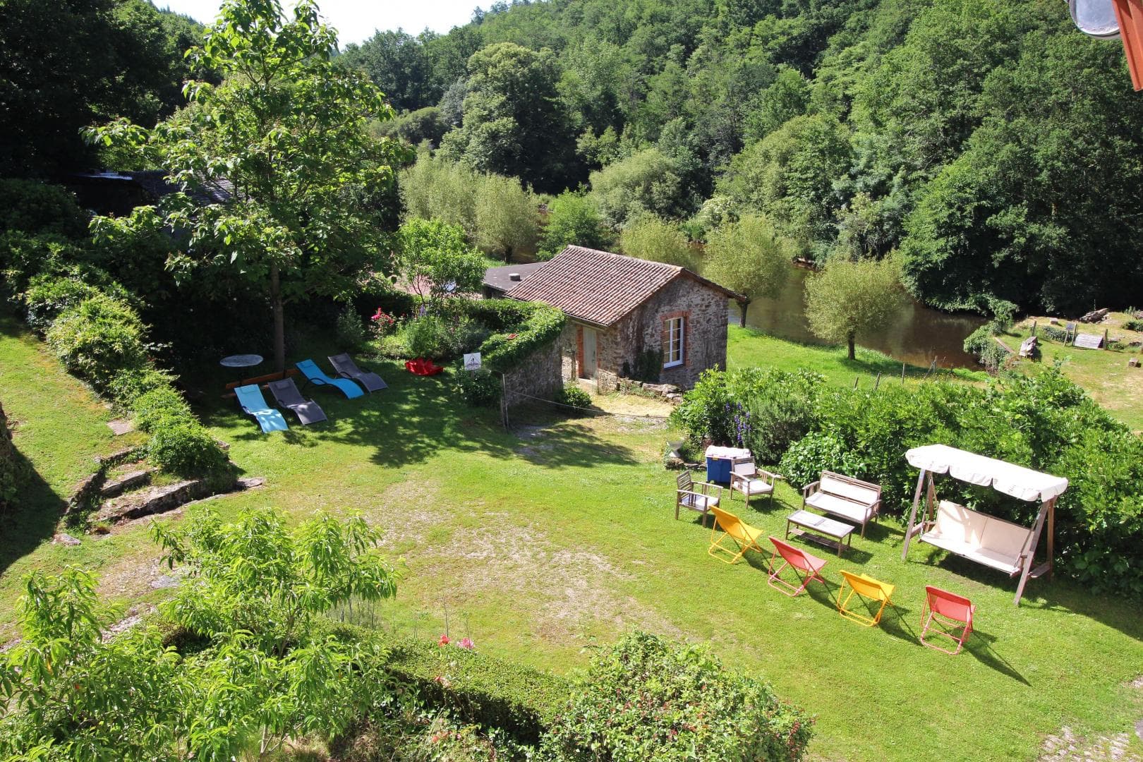 Gite "Chez Maitre Jacques" à Saint Léonard De Noblat en Haute-Vienne (Limousin en Nouvelle Aquitaine). Vue du 2ème étage._2