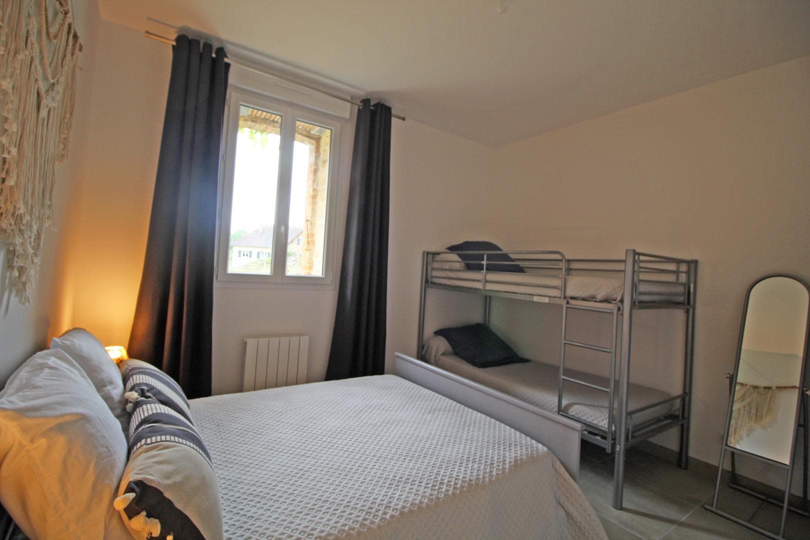 Gîte 'La réserve' à Saint Yrieix la Perche en Haute-Vienne (Nouvelle Aquitaine)
CHAMBRE AVEC LITS SUPERPOSES_22