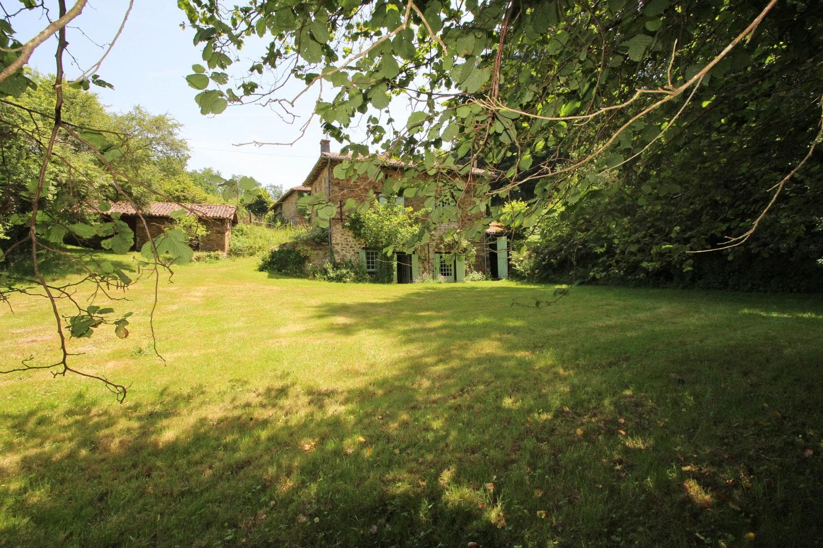 Gite" Le Pressoir" à Champagnac La Riviere en Haute-Vienne_17