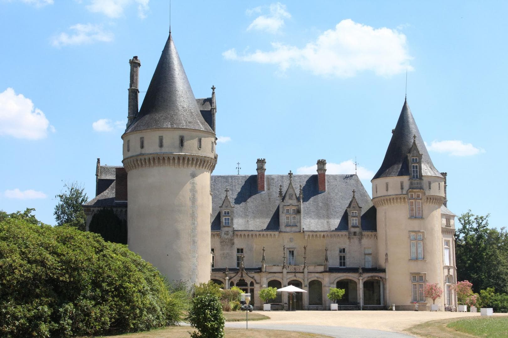 Château de Bort à Saint Priest Taurion en Haute-Vienne (Nouvelle Aquitaine)_2